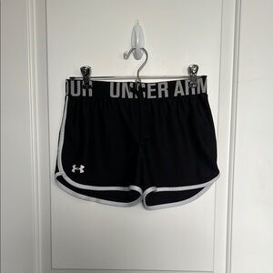 Under Armour Black Athletic Shorts Lightweight Elastic Waistband